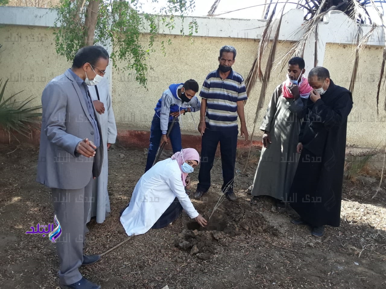جهاز شئون البيئة يجمل مدارس وقرى مركز قوص