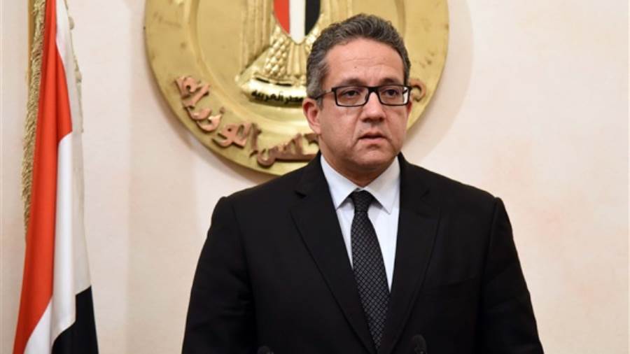 وزير السياحة خالد العناني