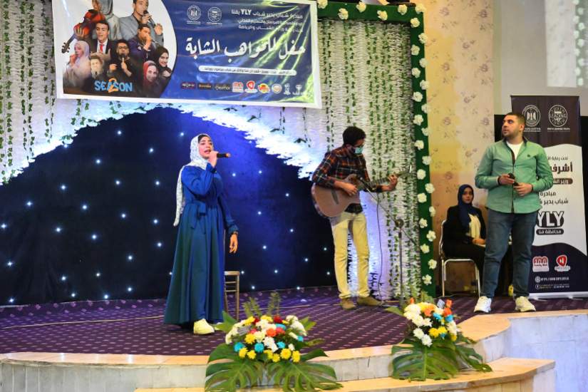 نائب المحافظ يشهد حفل "مواهب قنا" 