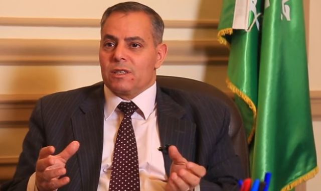 عميد حقوق القاهرة 