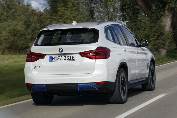 BMW تستعد لإطلاق النسخة الكهربائية iX3..صور