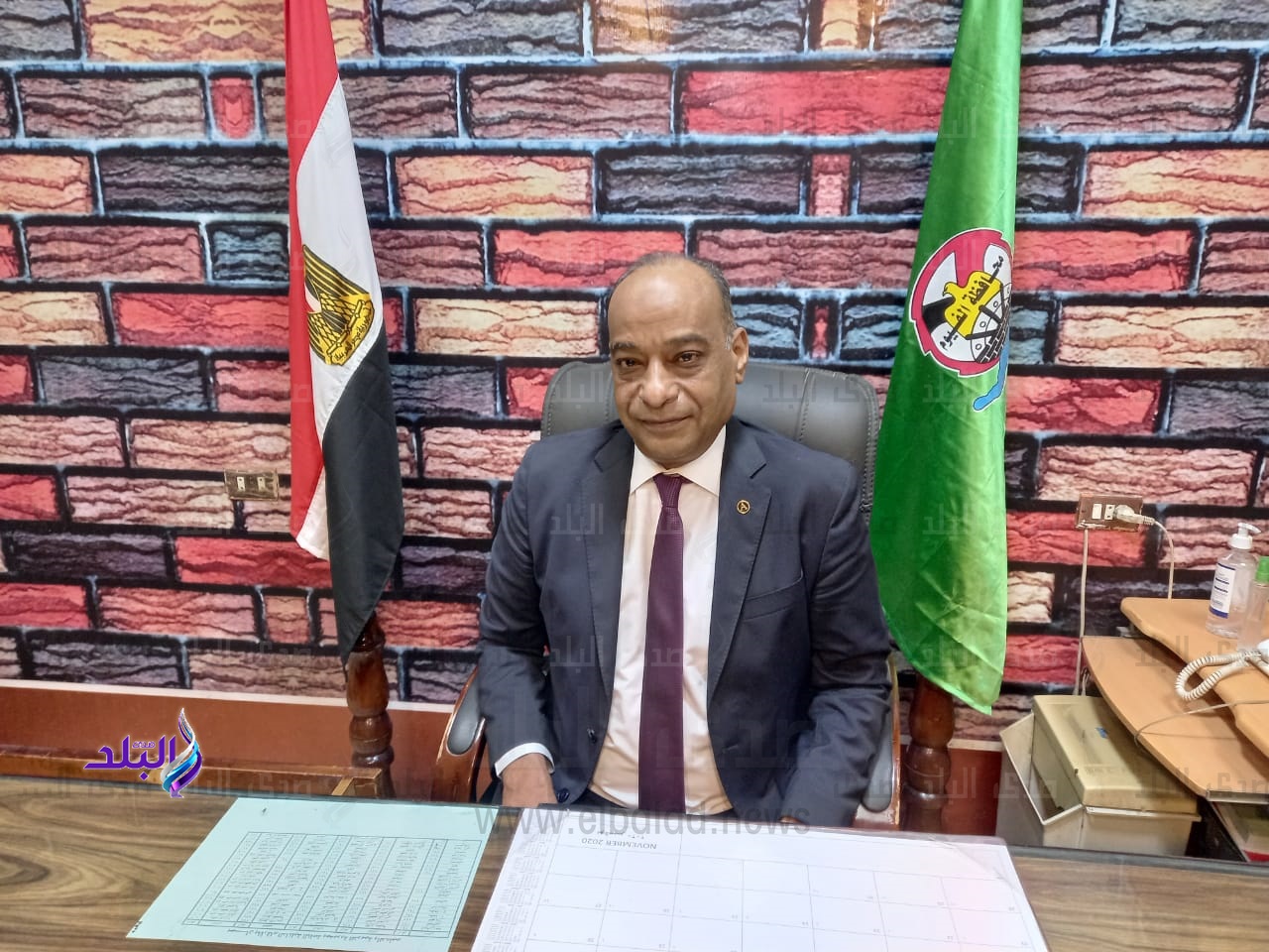 الدكتور أكرم حسن الدكتور أكرم حسن