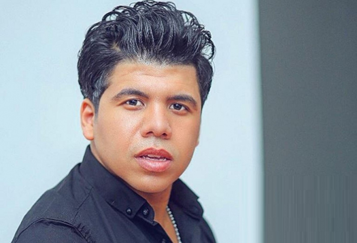 عمر كمال 