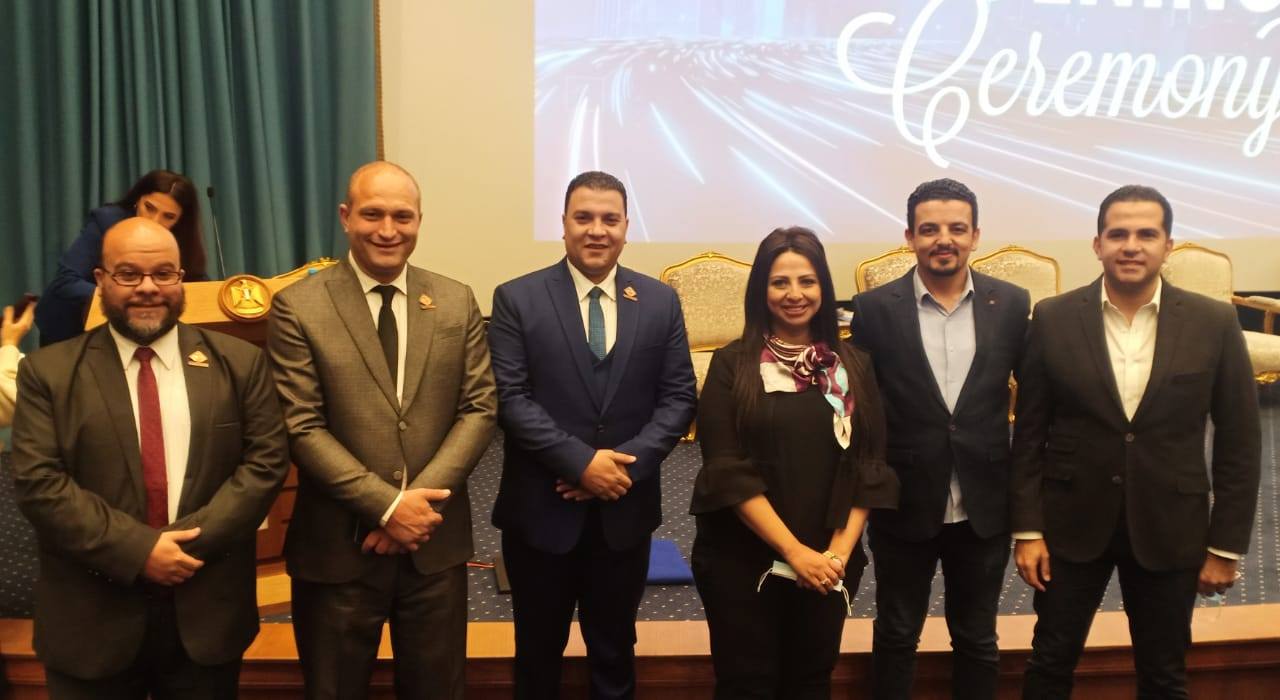 وفد تنسيقية شباب الأحزاب والسياسيين