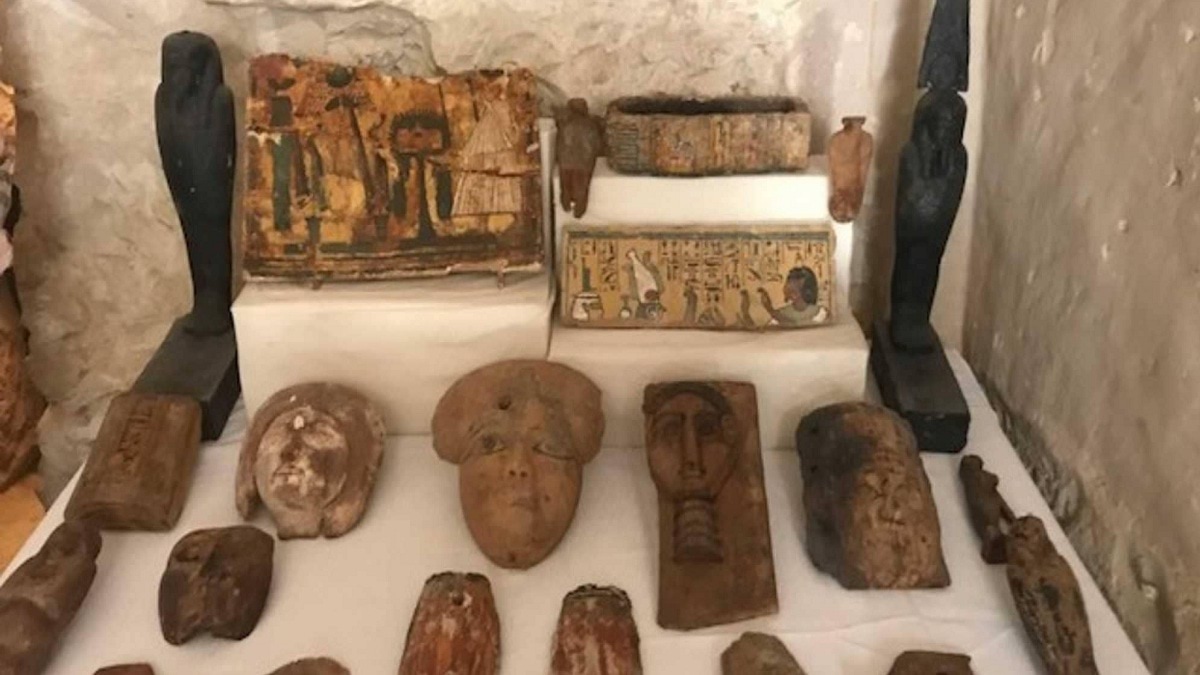 إحباط محاولة تهريب آثار فرعونية إلى الكويت 
