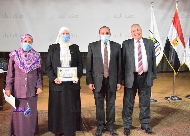 جانب من التكريم