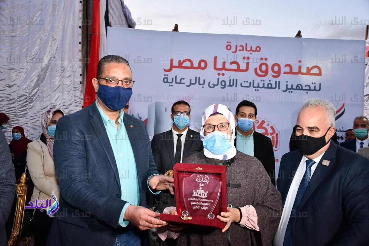 الدكتور أحمد الأنصاري محافظ الفيوم