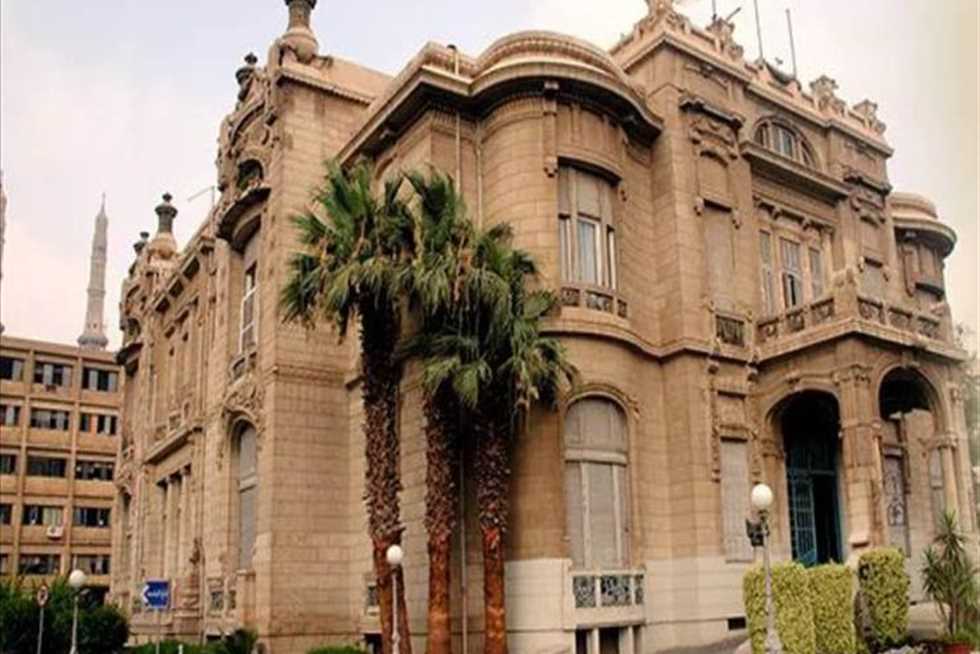 جامعة عين شمس 