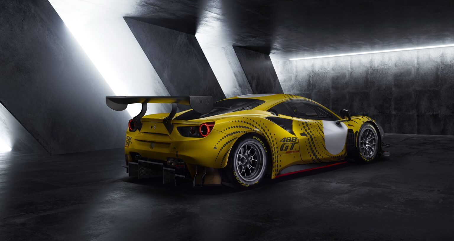 فيراري موديفيكاتا ferrari gt 488 modificata