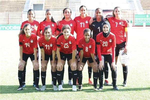 منتخب الكرة النسائية