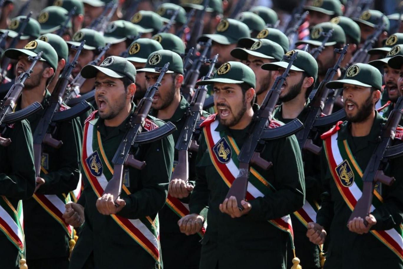 الحرس الثوري بإيران يصدر أمرا بالانتقام لمقتل العالم النووي