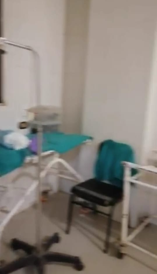 غرفة العمليات الغير مرخصة 