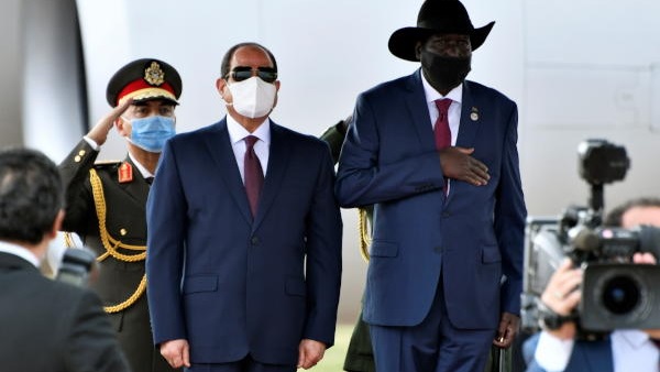 وصول الرئيس السيسى الى جنوب السودان