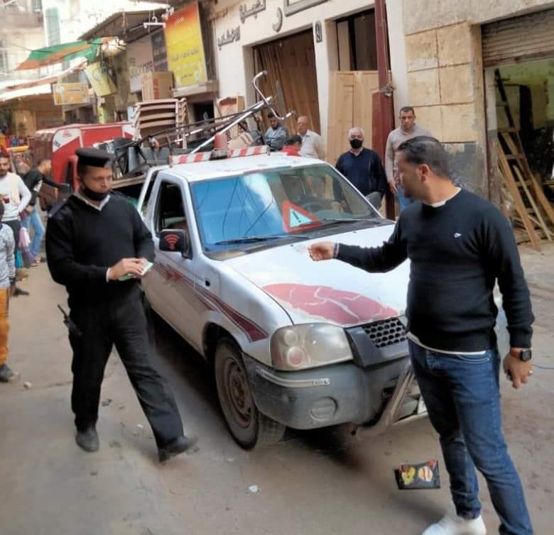 فض تجمعات الأسواق بالبحيرة