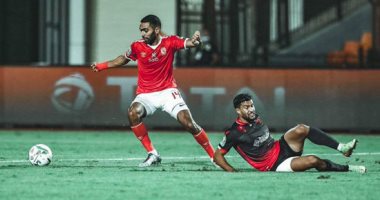 للاعب الدولي حسين الشحات نجم منتخب مصر والنادي الأهلي