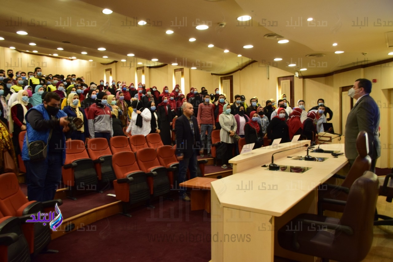 جامعة الإسكندرية تنظم لقاءات توعوية لتعميق الحس الوطنى لدى ا