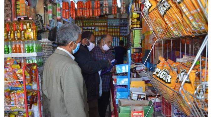 حملات رقابية على المحال والأسواق في الوادي الجديد