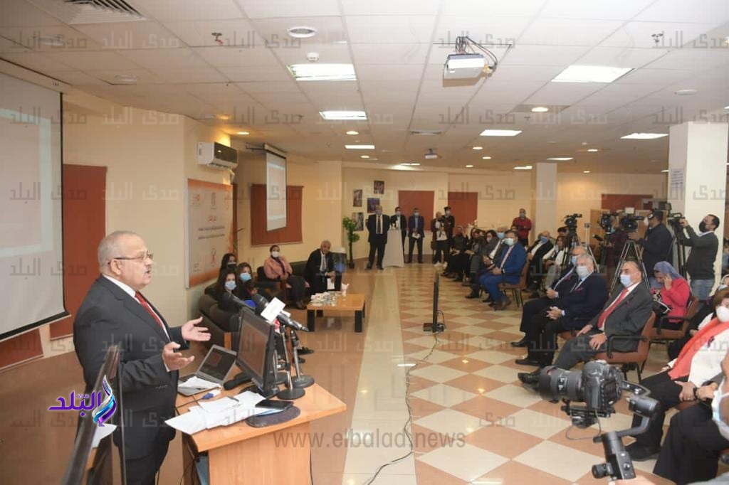 رئيس جامعة عين شمس 