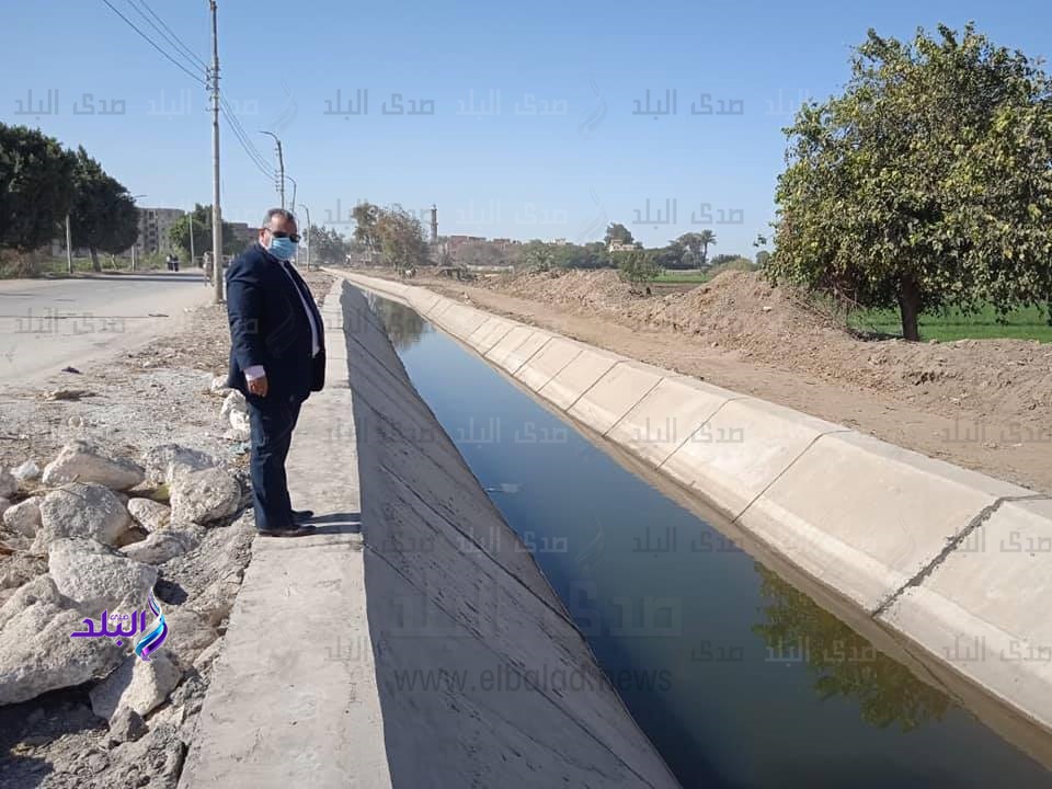 تبطين 4 ترع بأبو قرقاص لترشيد مياه الري