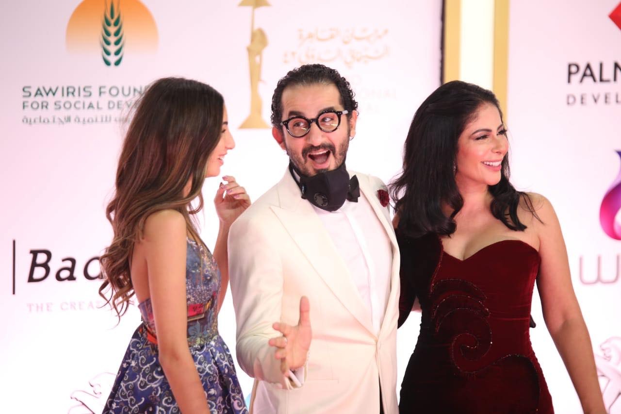 ابنة احمد حلمي