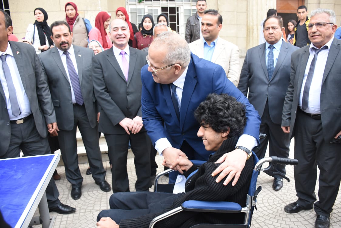 جامعة القاهرة