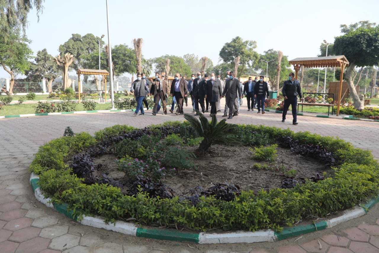 اللواء أحمد راشد محافظ الجيزة 