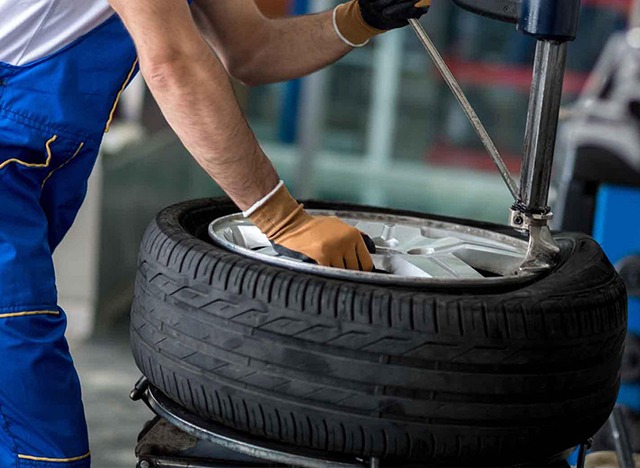 تعرف على الطريقة الصحيحة لإصلاح إطار سيارتك