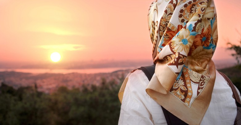 حكم طلاق الحامل وهل يقع في التليفون.. البحوث الإسلامية يرد
