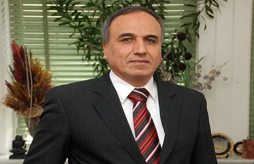عبد المحسن سلامة 
