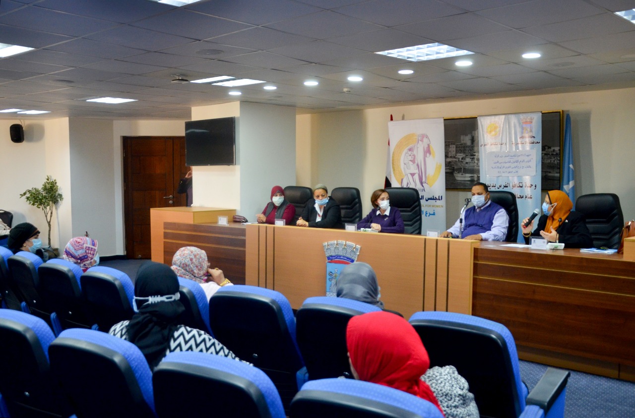 اجتماع نائب محافظ الإسكندرية 