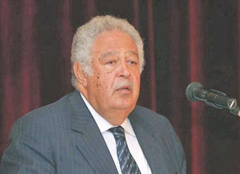 رجائي عطية 