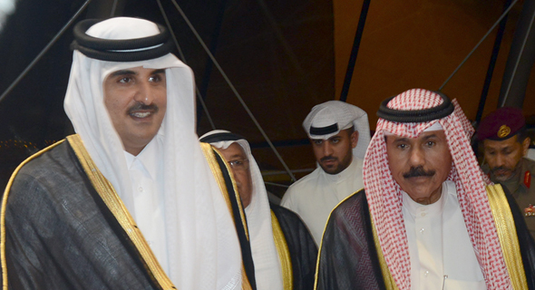 الشيخ نواف الأحمد الجابر الصباح وتميم بن حمد