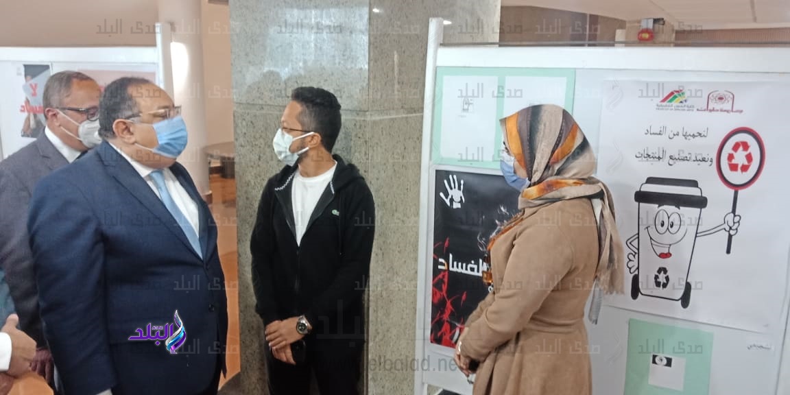 جانب من المعرض  جانب من المعرض