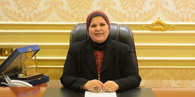  النائبة مايسة عطوة، وكيل لجنة القوى العاملة بمجلس النواب