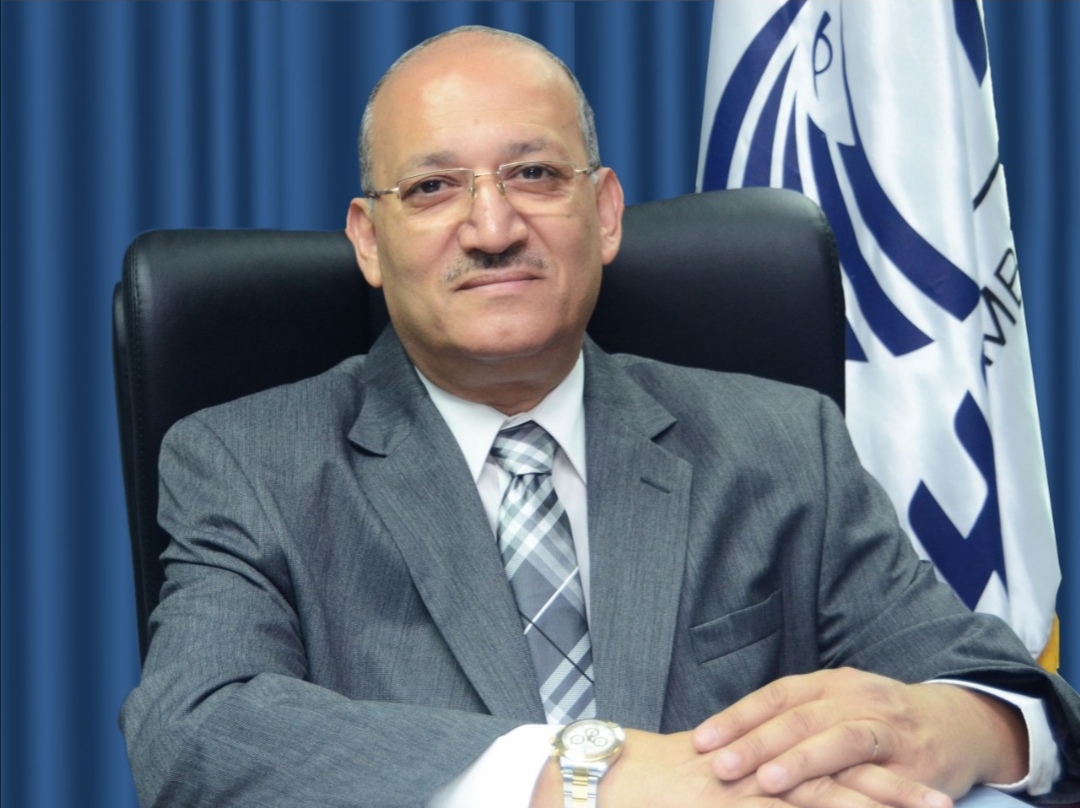 الطيار رشدى زكريا رئيس مصر للطيران  الطيار رشدى زكريا رئيس مصر للطيران