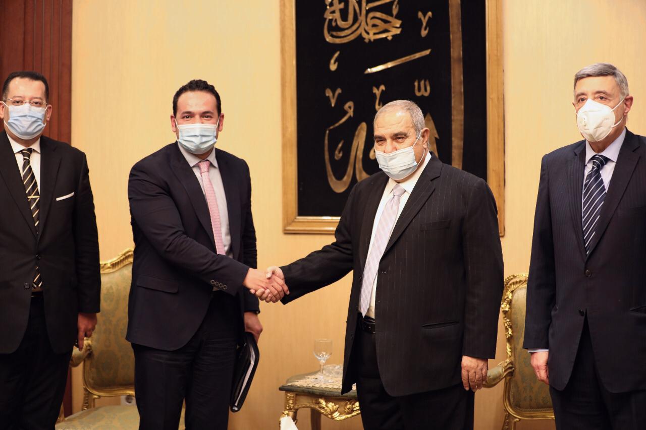 رئيس مركز معلومات الوزراء