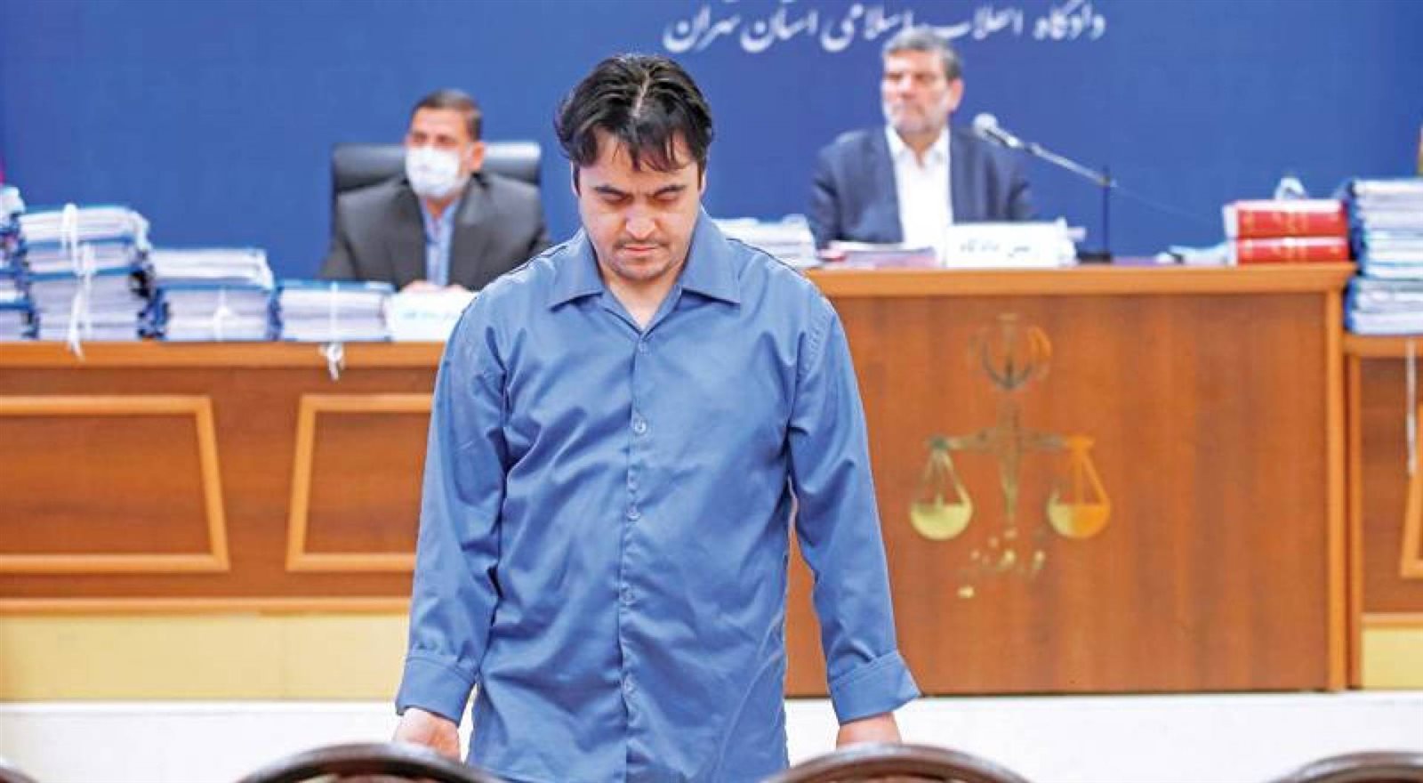 إيران تنفذ حكم الإعدام بحق الصحفي المعارض روح الله زم