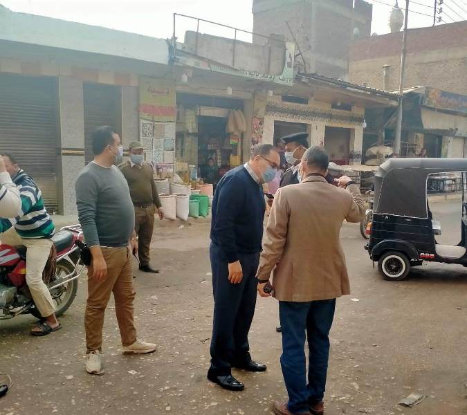 محافظ الشرقية يتفقد مدينة القرين