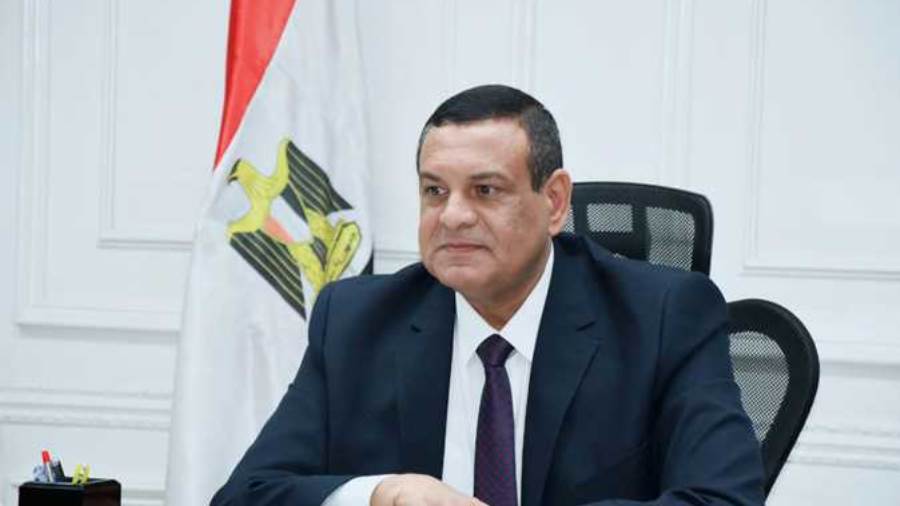 اللواء هشام آمنة محافظ البحيرة