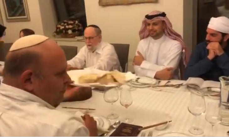 عشاء خاص يجمع إسرائيليين مع إماراتيين وبحرينيين