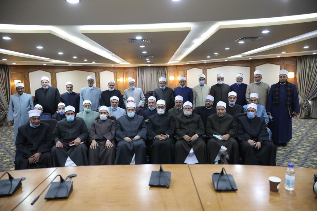 وكيل الأزهر خلال اللقاء 