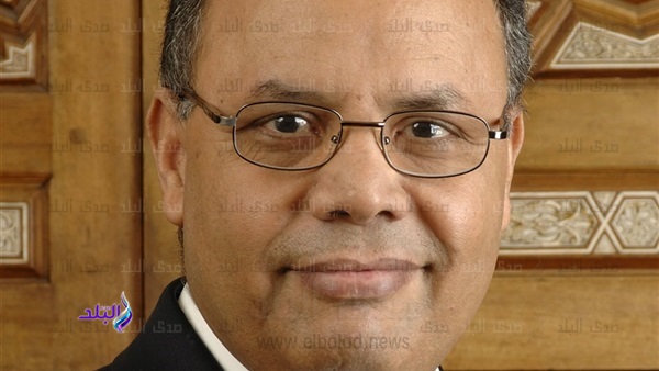  الدكتور علي الشناوي عبدالهادي 