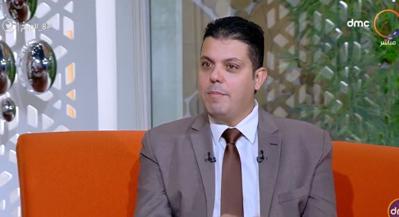  الدكتور إبراهيم عسكر