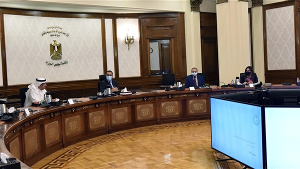 رئيس الوزراء والوفد العراقى