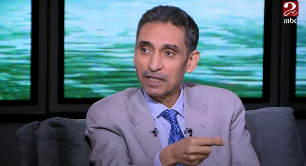 الكاتب الصحفي علي السيد