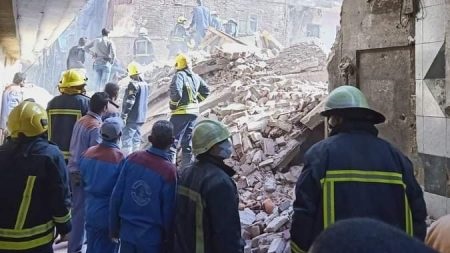 العقار المنهار في حدائق القبة