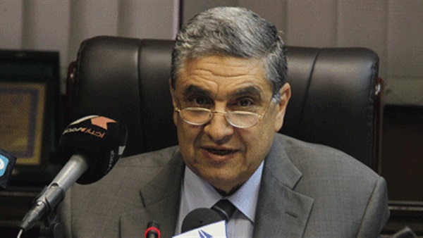 الدكتور محمد شاكر وزير الكهرباء والطاقة المتجددة