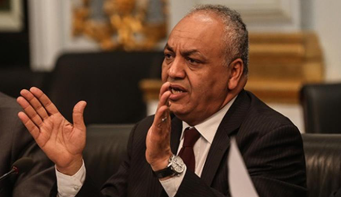 مصطفي بكري 