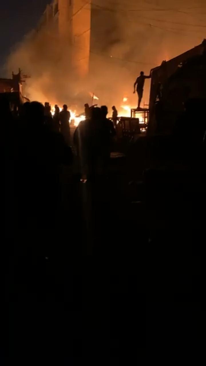 صورة من الحريق 