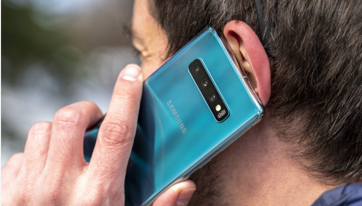 مفاجأة لأصحاب هواتف Samsung Galaxy S10..تفاصيل